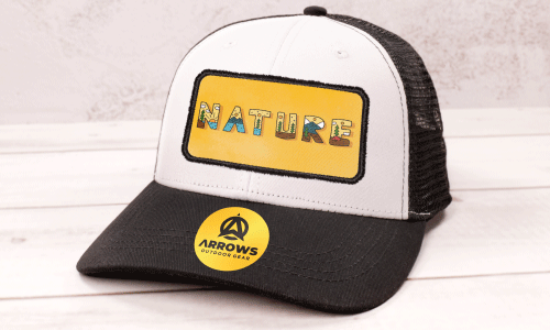 Arrows circle label on Nature hat